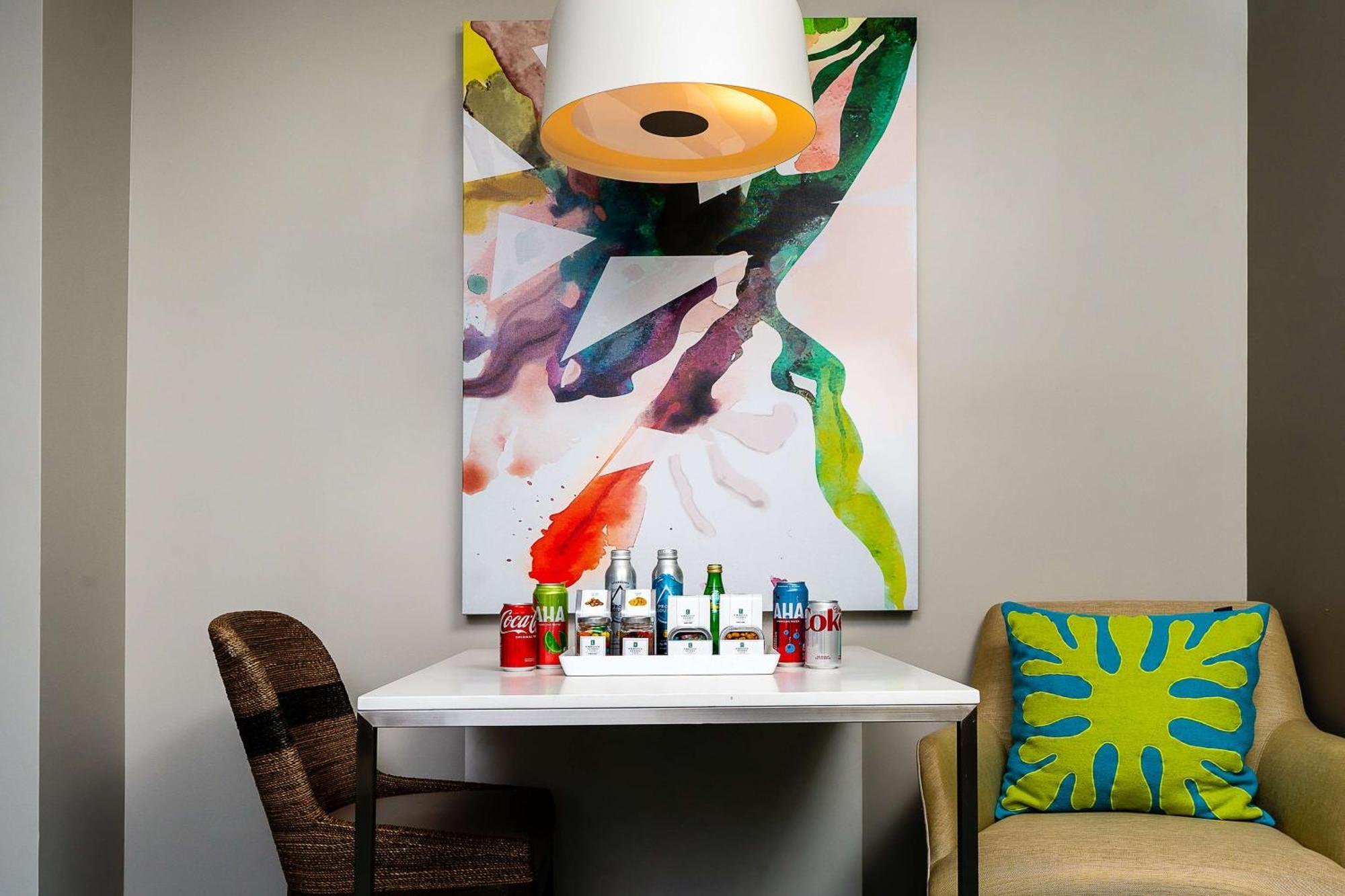 Embassy By Hilton Bay Downtown 3*